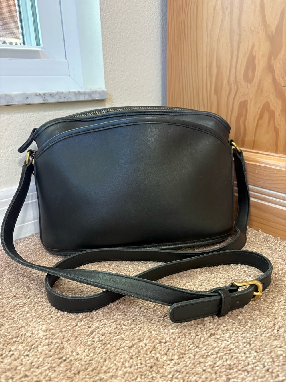 Coach Black Leather Anderson Crossbody with Gold-Tone Accents